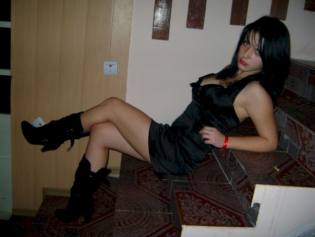 Cherche un célibataire soumis qui souhaite une rencontre sexy