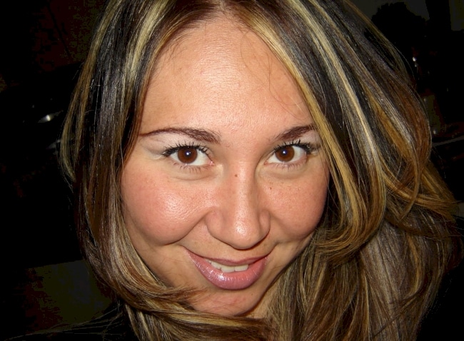 Femme sexy dominatrice pour amant qui obéit